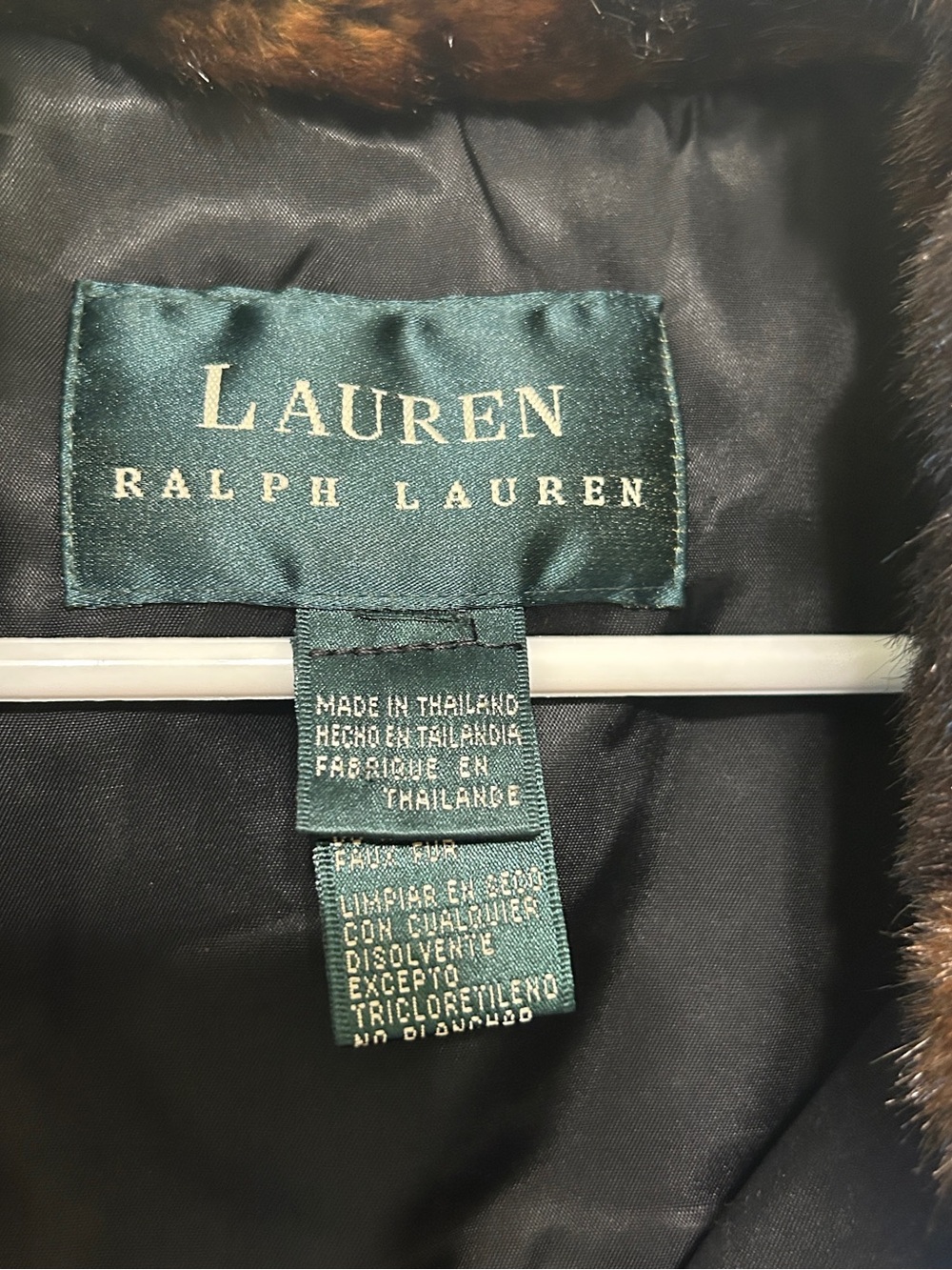 Ralph Lauren Quilted Black Vest with Faux Fur Collar - Picture 3 of 5